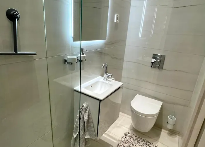 Premium 2 Bedroom With Ground Floor Terrace And A Personal Little Cinema Apartment Tallinn