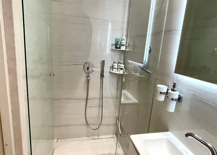 Lägenhet Premium 2 Bedroom With Ground Floor Terrace And A Personal Little Cinema Tallinn