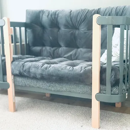 Daire Premium 2 Bedroom With Ground Floor Terrace And A Personal Little Cinema Tallinn